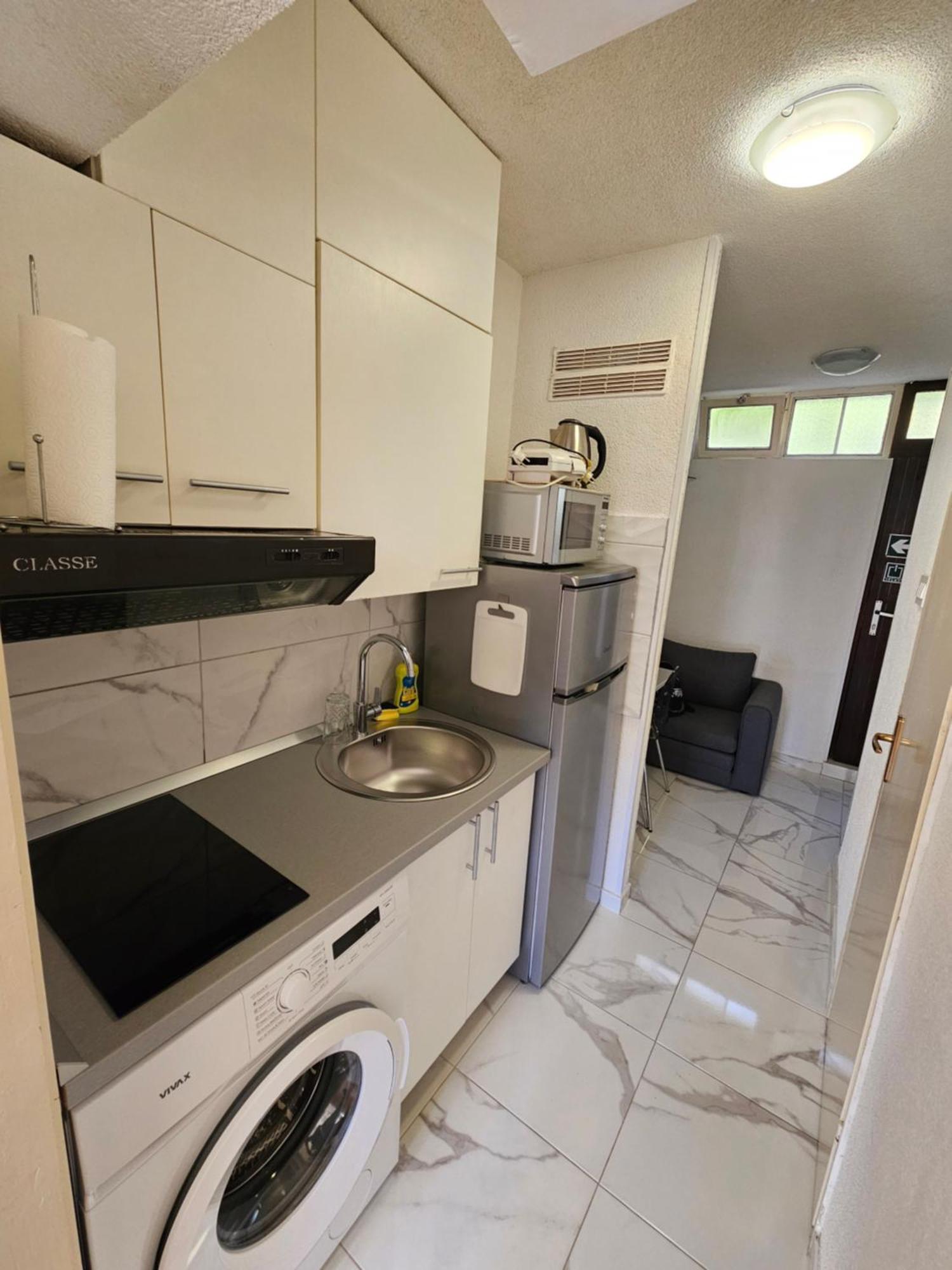 Morska Postelja - Sea Bed Apartment Omis Ngoại thất bức ảnh